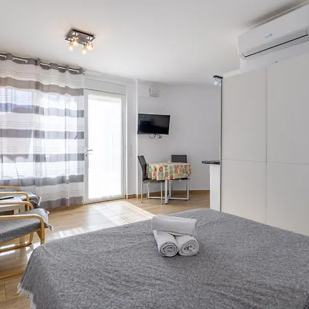 Inftour President 3 Calpe