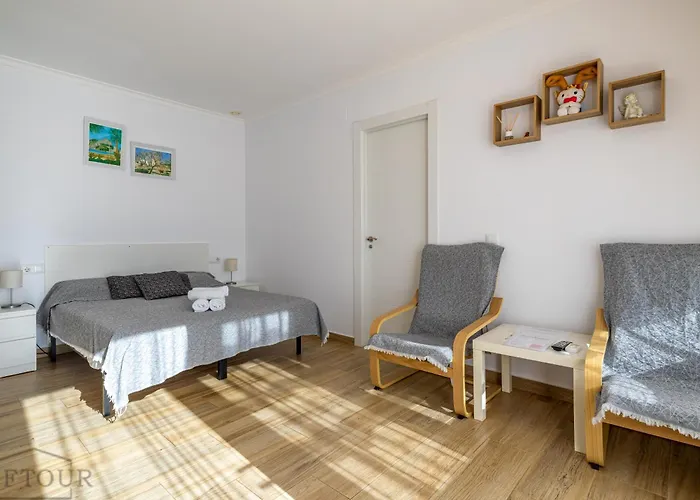 Inftour President 3 *